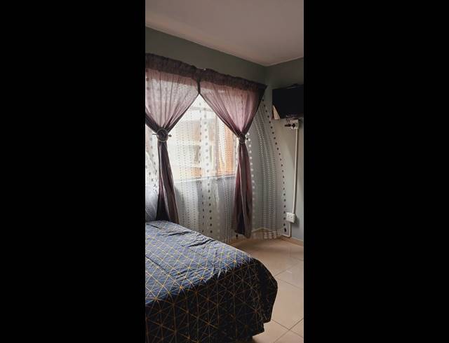 1 BEDROOM ROOM TO LET IN DURBAN CENTRAL